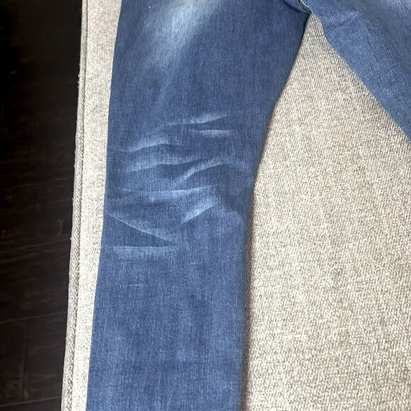 Amazon Brand High Rise Stretch Heavy Distress Skinny Jeans Medium Blue W… - Picture 6 of 12